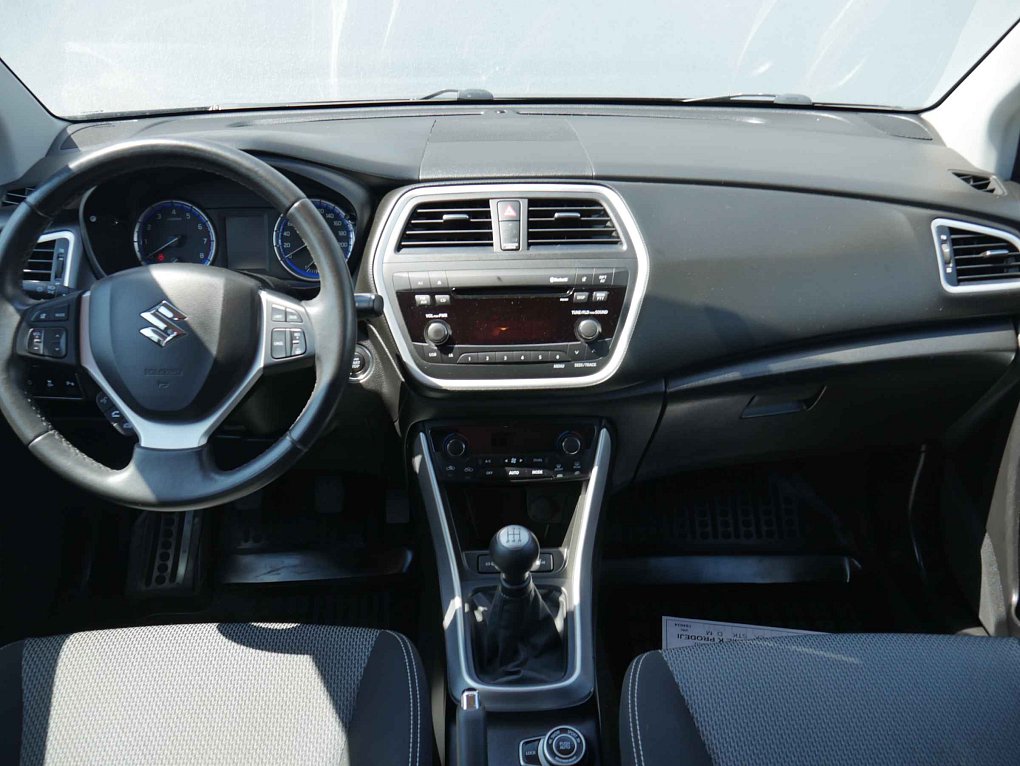 Suzuki S-Cross 1.6 VVT Premium 4x4