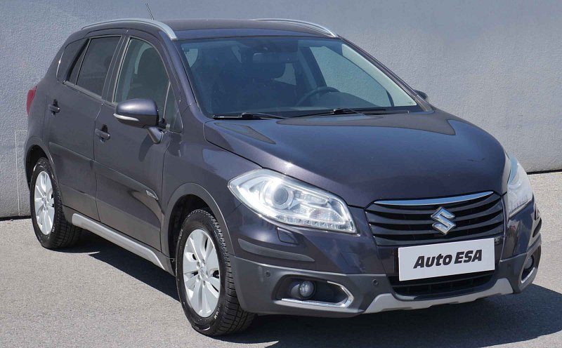 Suzuki S-Cross 1.6 VVT Premium 4x4