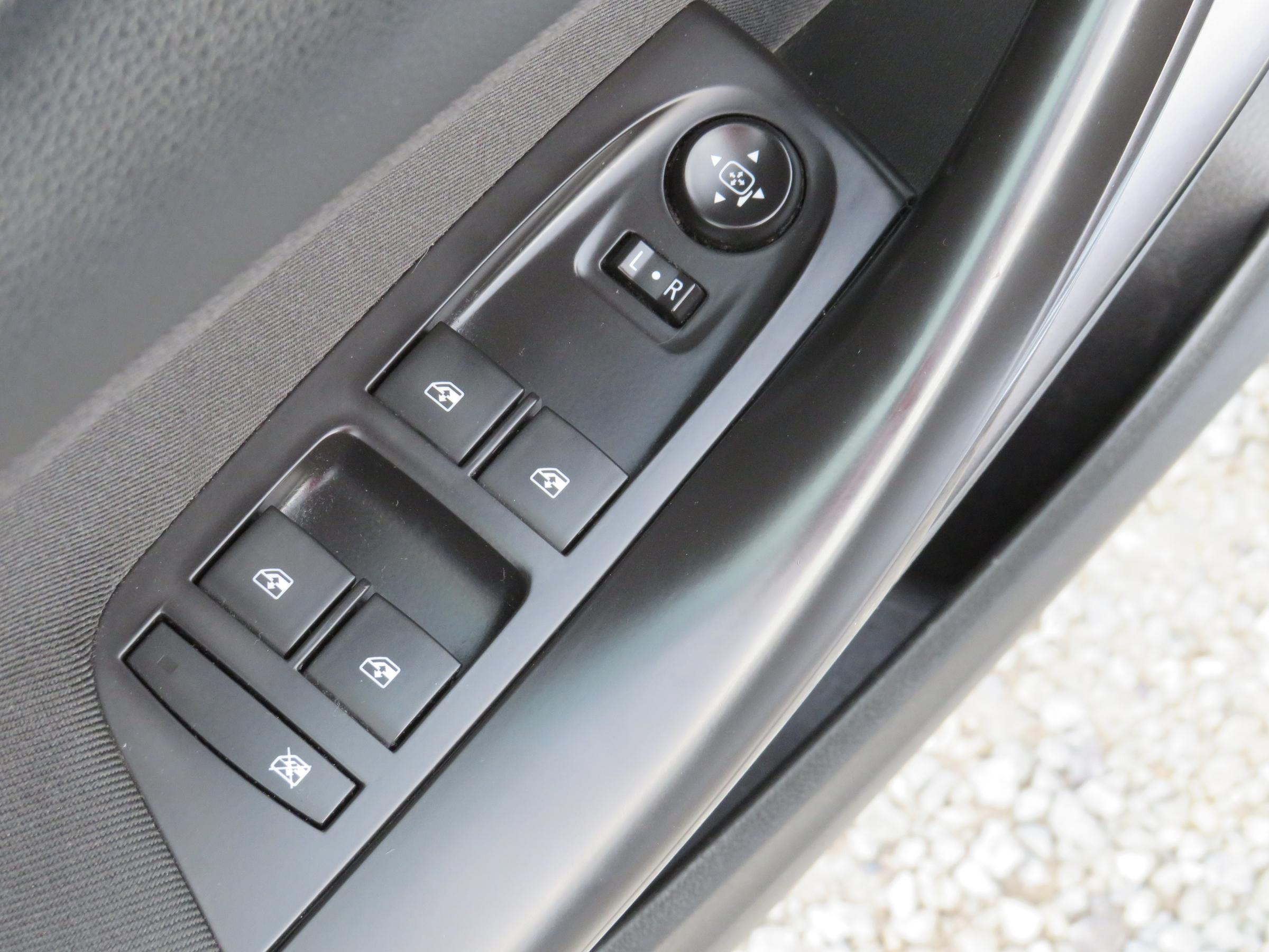 Opel Astra, 2016 - pohled č. 12