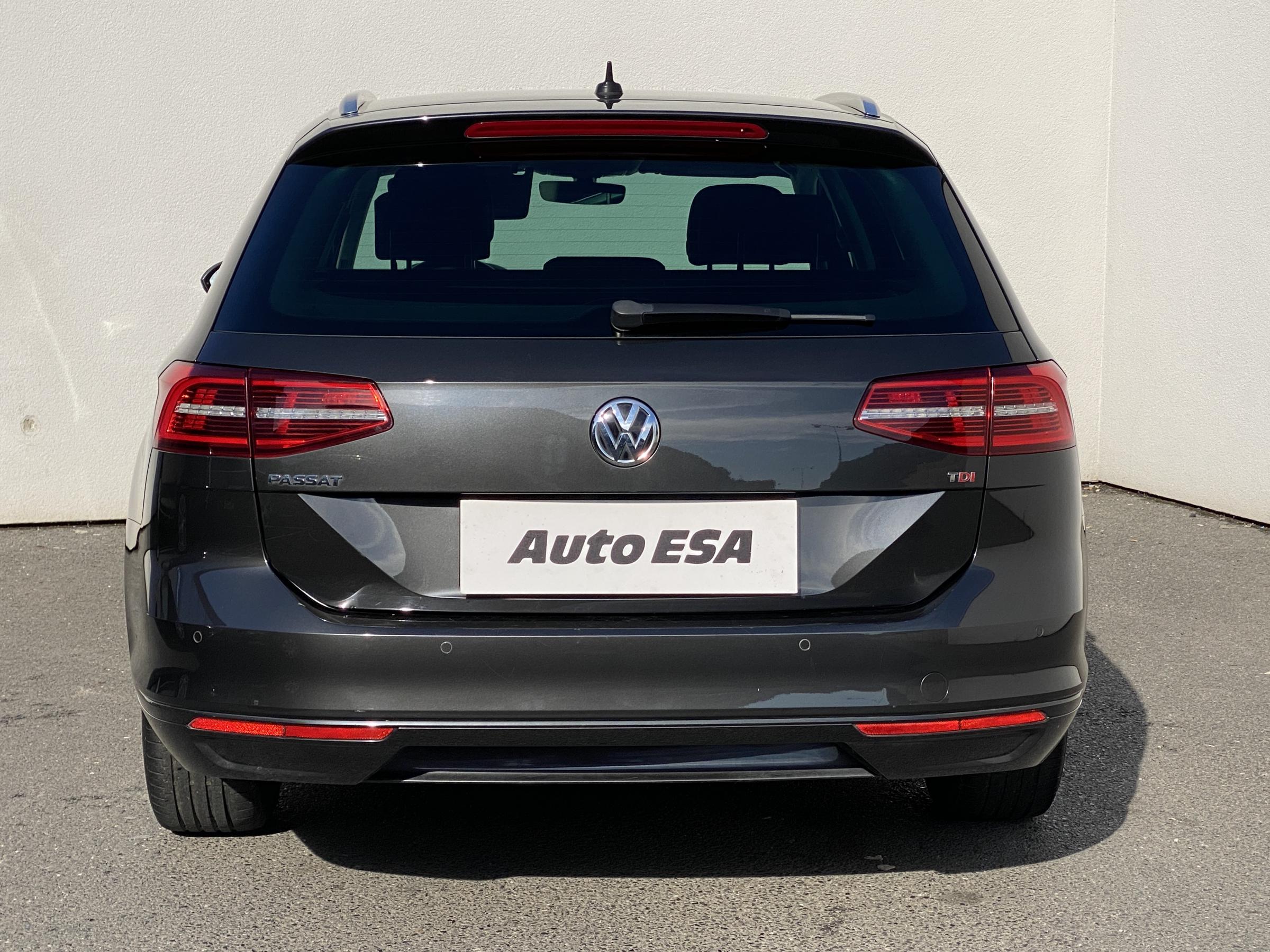 Volkswagen Passat, 2017 - pohled č. 5