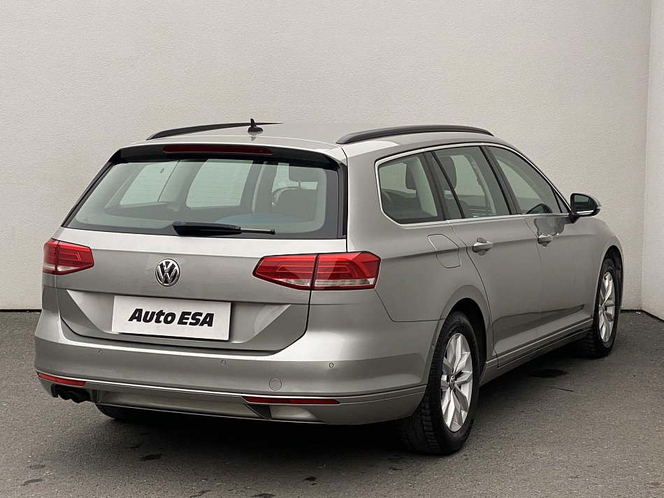 Volkswagen Passat 2.0 TDi Comfortline