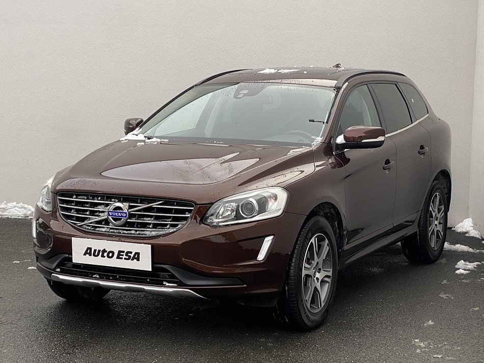 Volvo XC60 2.4 D4 Momentum AWD