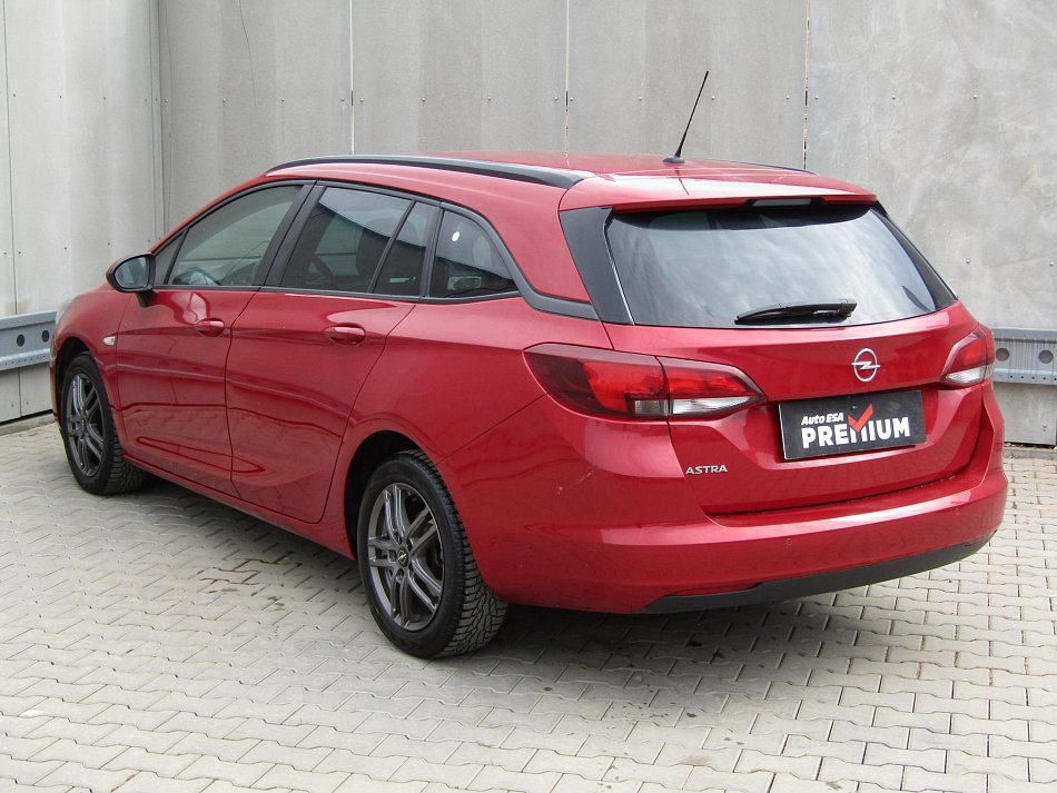 Opel Astra 1.2 T 