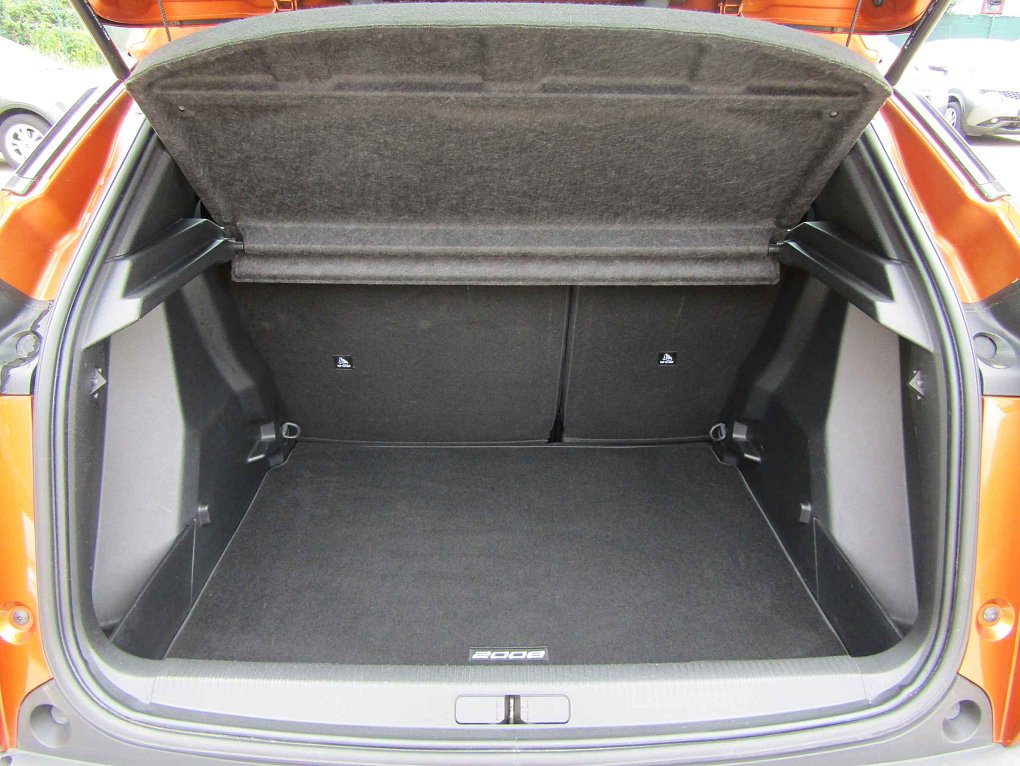 Peugeot 2008 1.2PT 