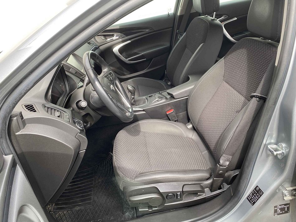 Opel Insignia 2.0 CDTi 