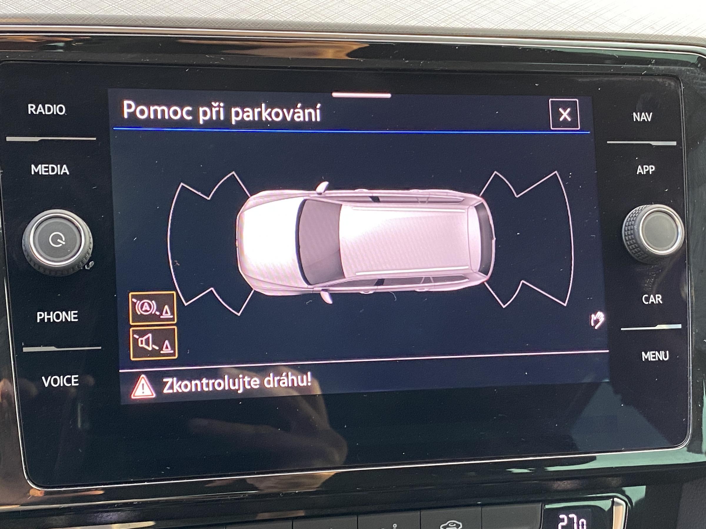 Volkswagen Passat, 2020 - pohled č. 19