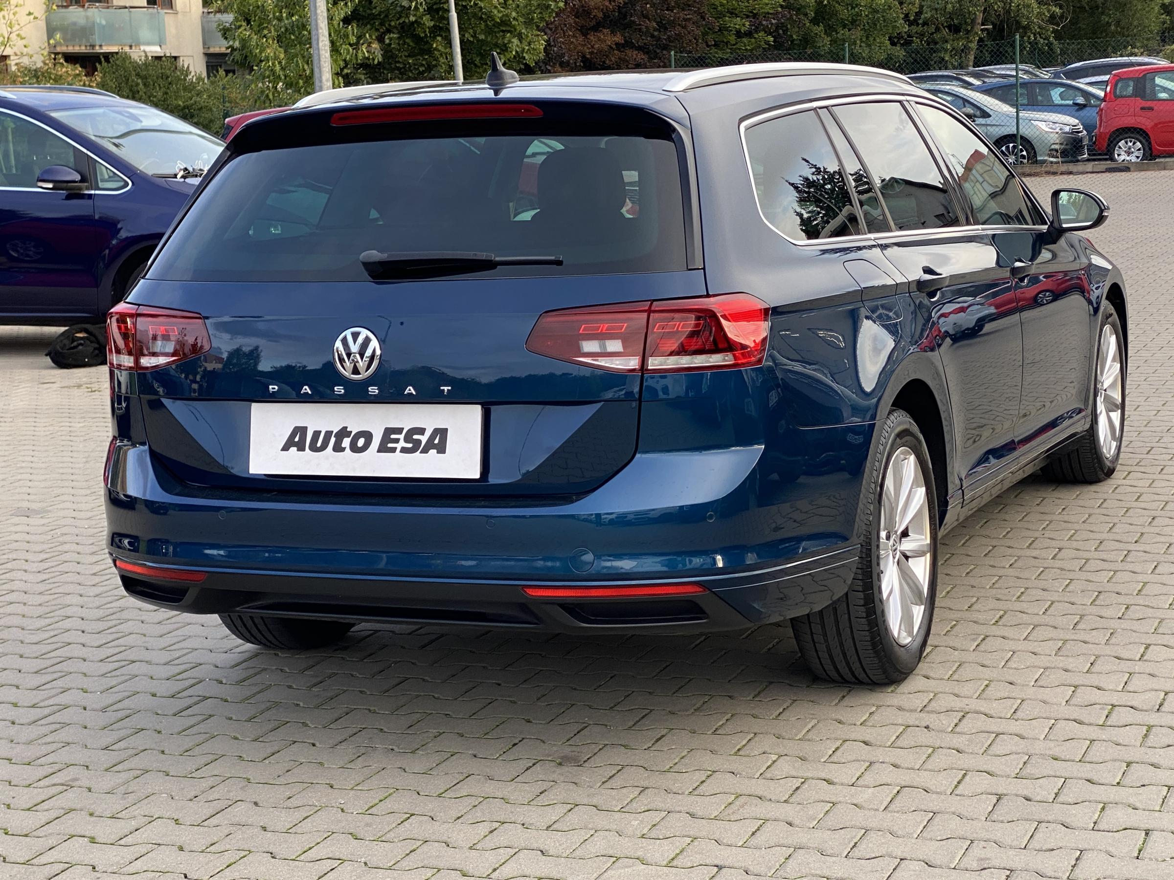 Volkswagen Passat, 2020 - pohled č. 4