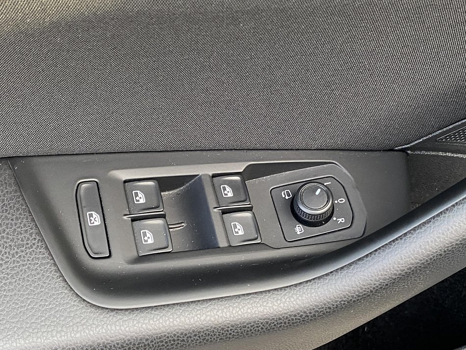 Volkswagen Passat 2.0TDi Business