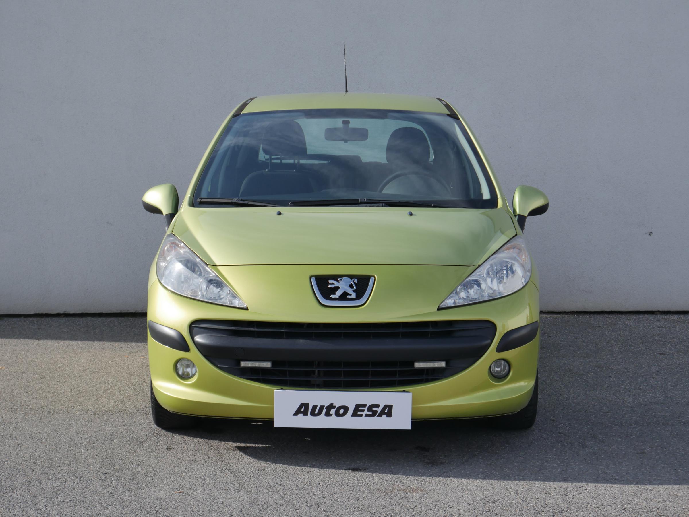 Peugeot 207, 2008 - pohled č. 2