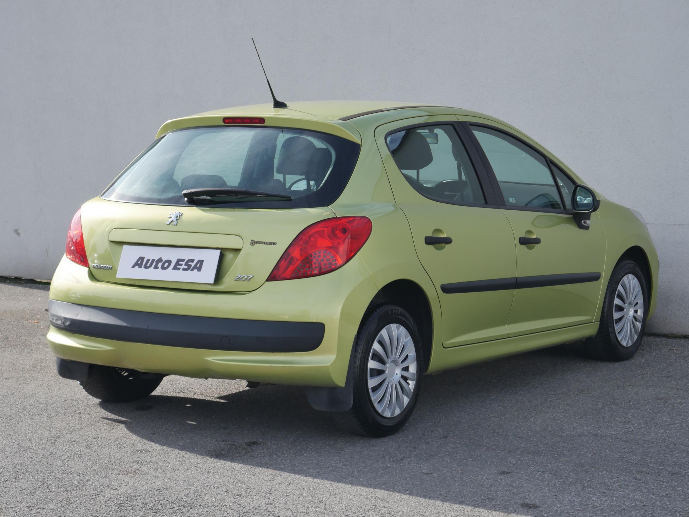 Peugeot 207, 2008 - pohled č. 4