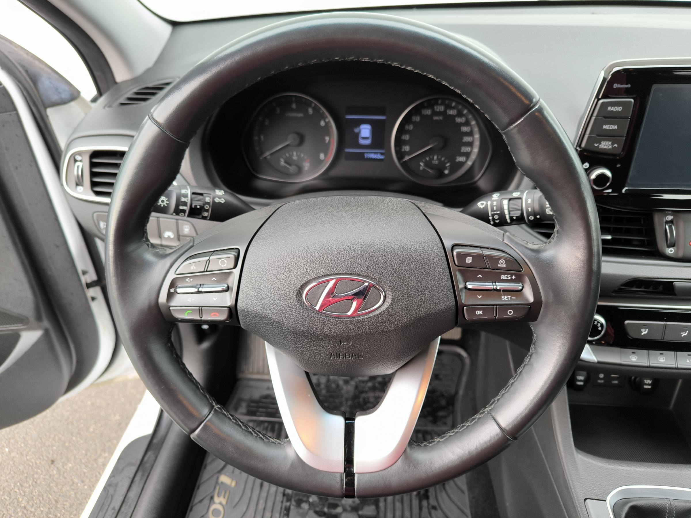 Hyundai i30, 2020 - pohled č. 13