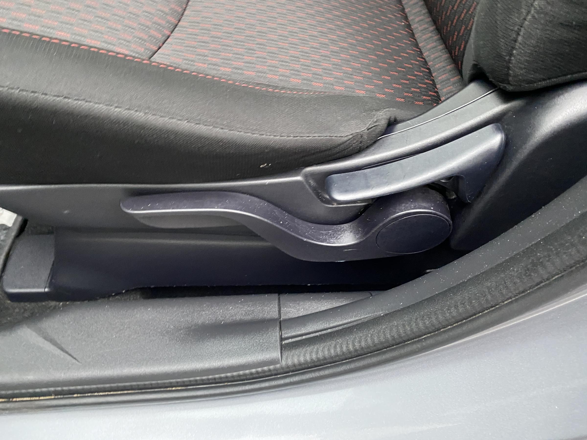 Mitsubishi ASX, 2017 - pohled č. 14