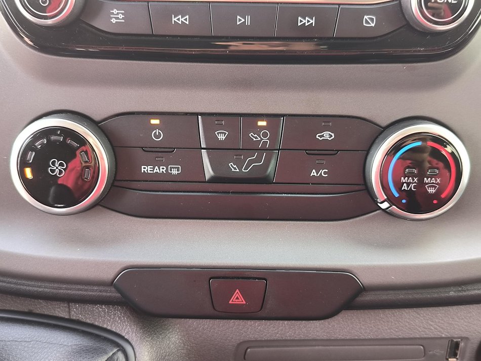 Ford Transit Custom 2.0TDCi Trend L2 6míst