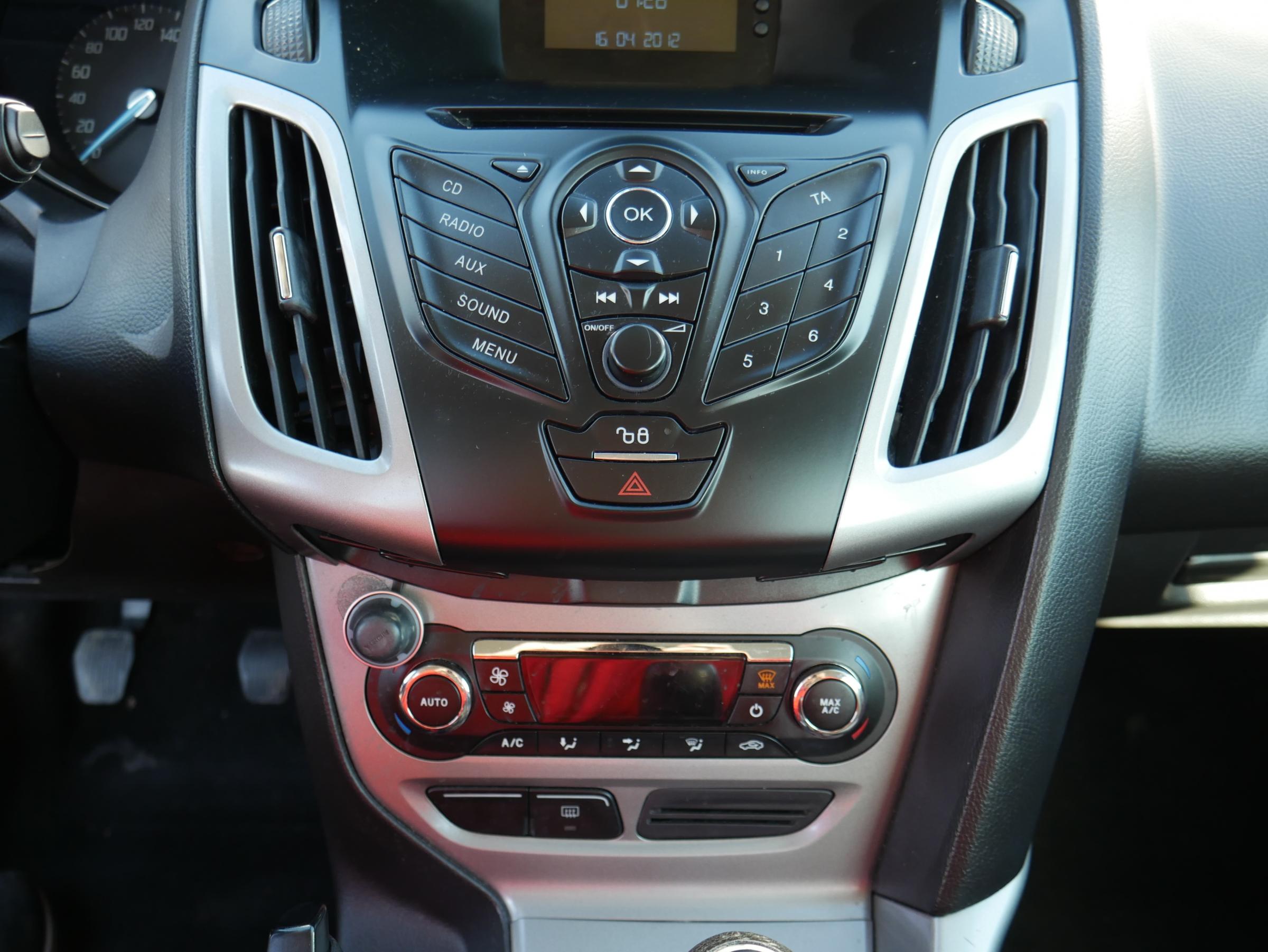 Ford Focus, 2012 - pohled č. 13