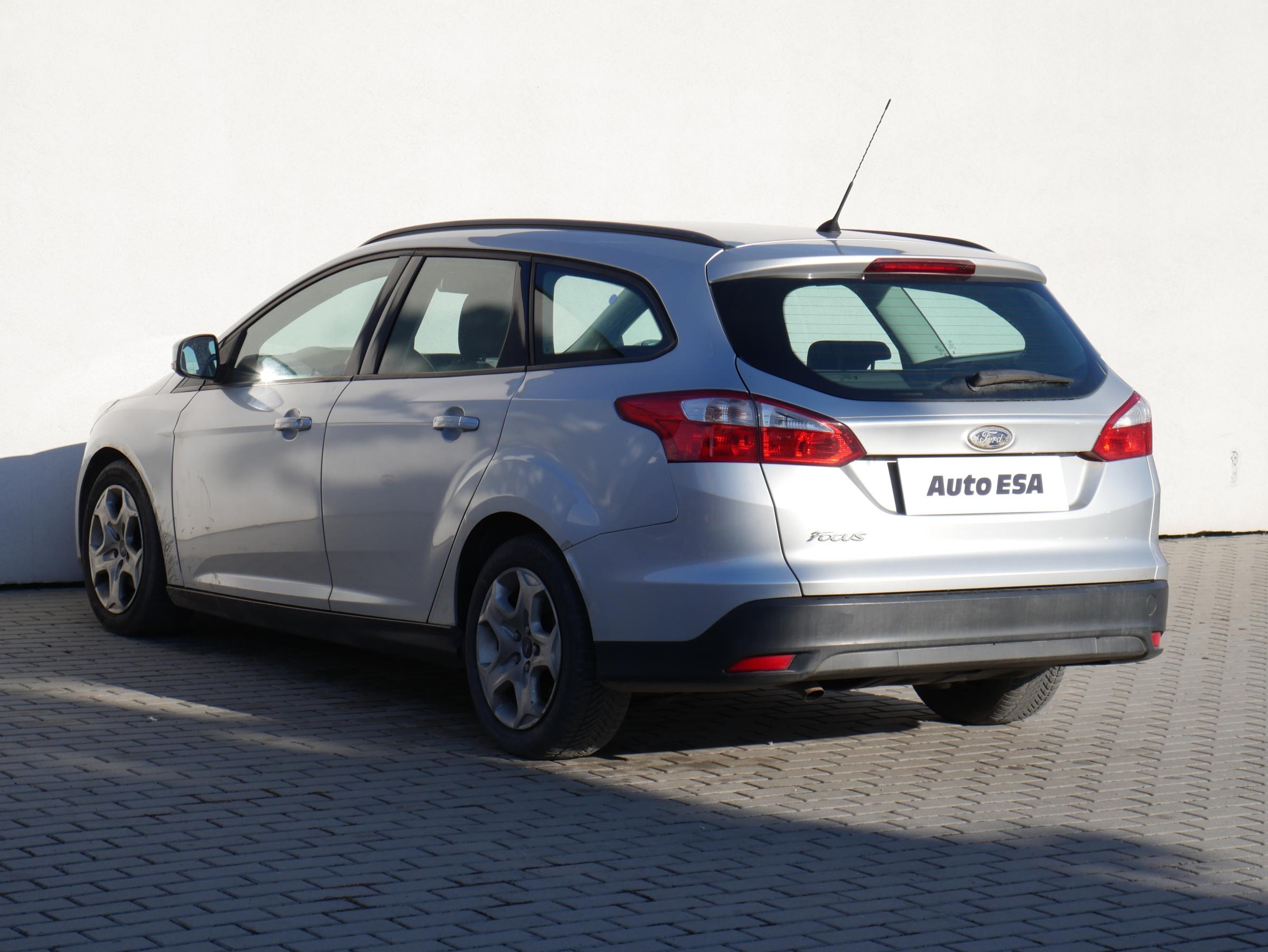 Ford Focus, 2012 - pohled č. 6