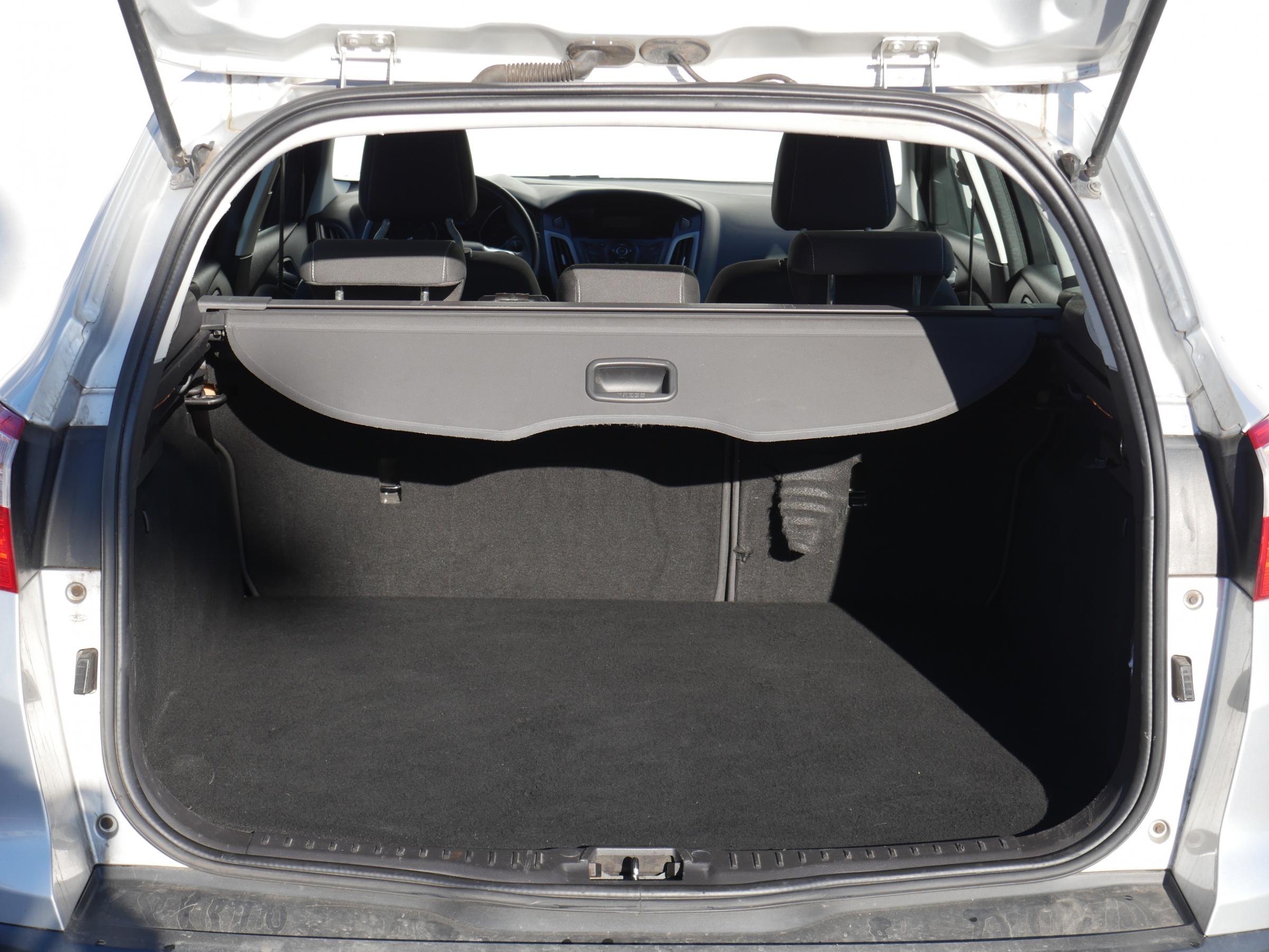 Ford Focus, 2012 - pohled č. 7