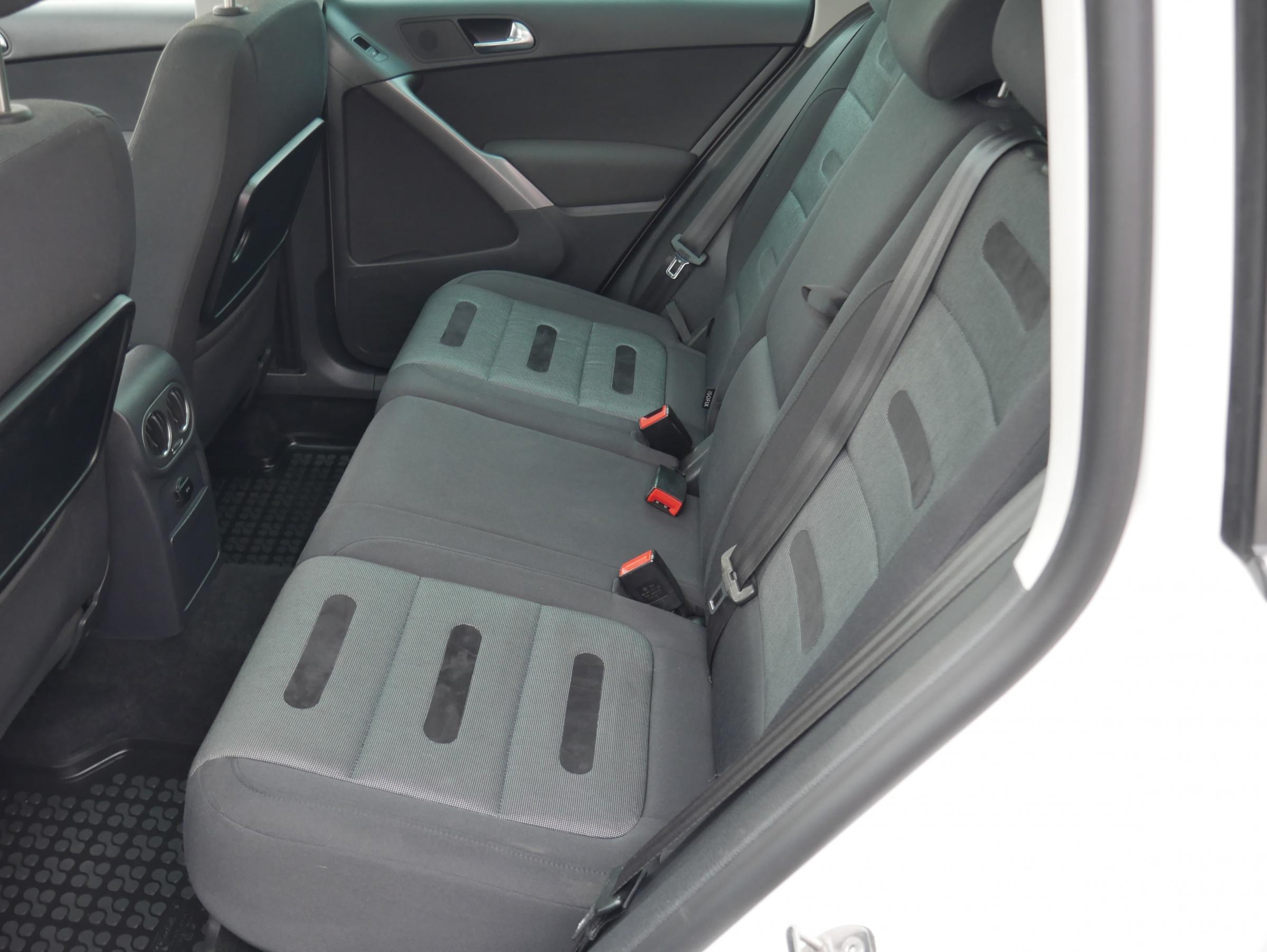 Volkswagen Tiguan, 2008 - pohled č. 10