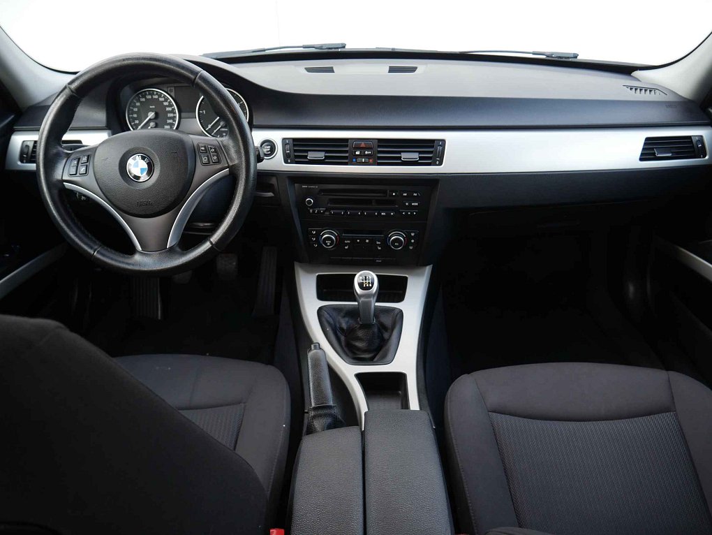 BMW Řada 3 2.0 D  318 D