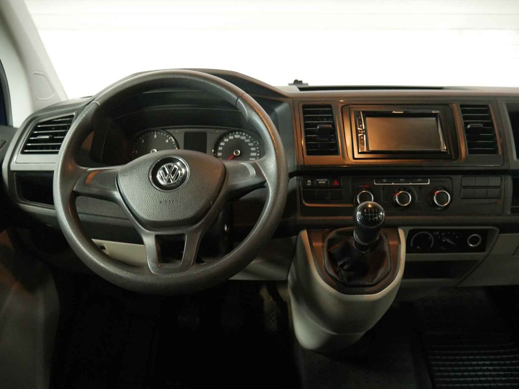 Volkswagen Transporter 2.0TDi  9míst