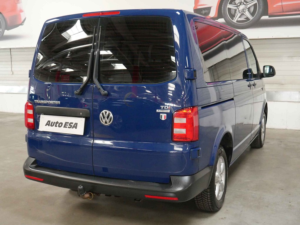 Volkswagen Transporter 2.0TDi  9míst