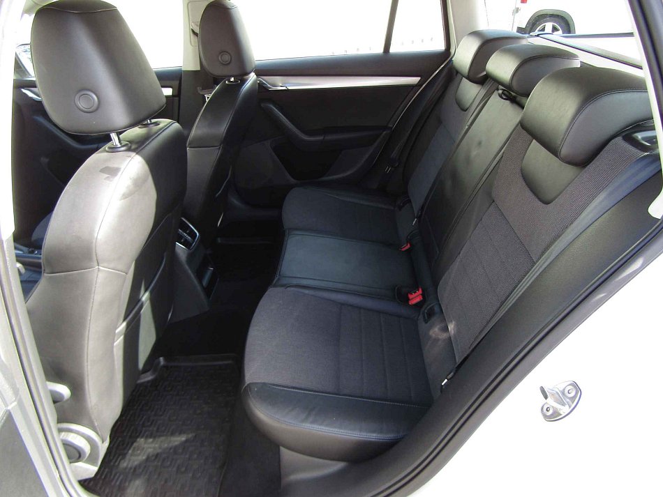 Škoda Octavia III 2.0 TDi 