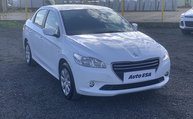 Peugeot 301 1.2 i Active