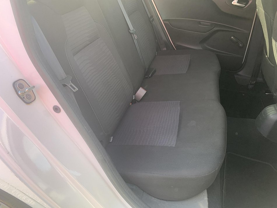 Peugeot 301 1.2 i Active