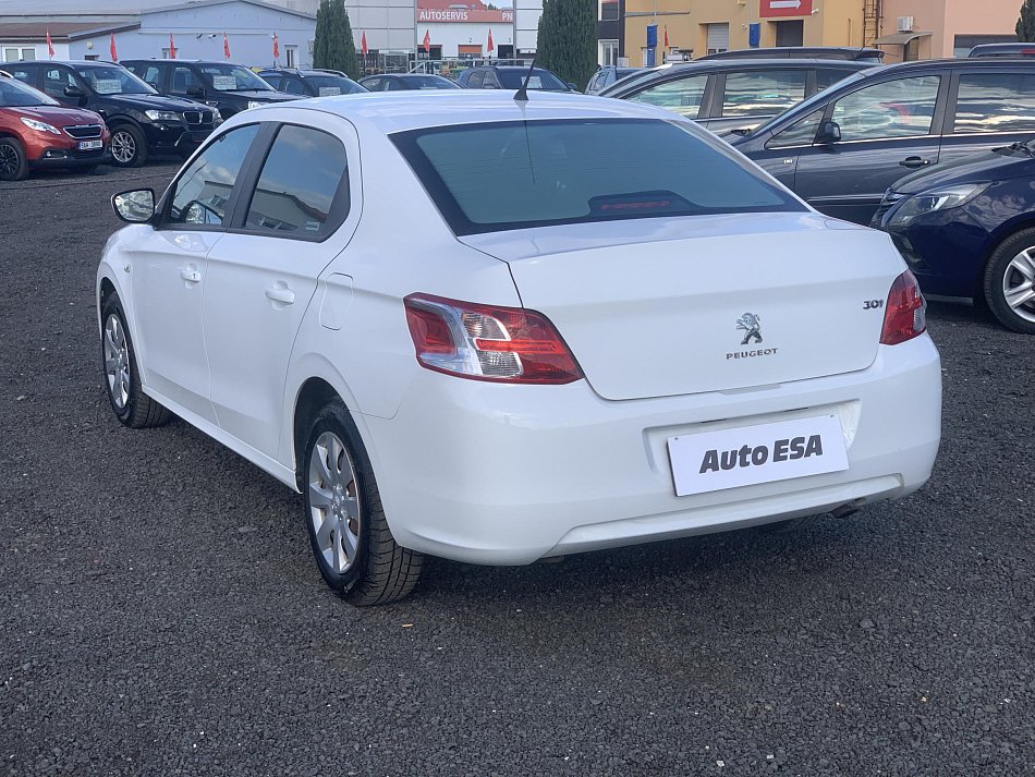 Peugeot 301 1.2 i Active