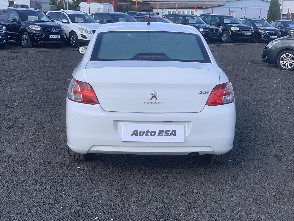 Peugeot 301 1.2 i Active