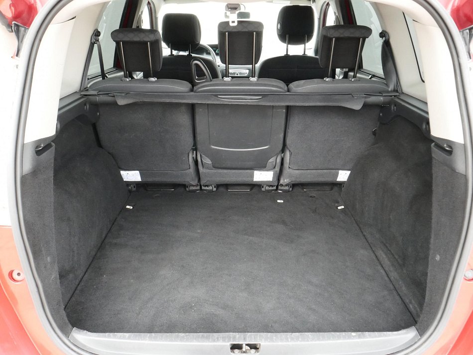 Renault Scénic 1.5 dCi 