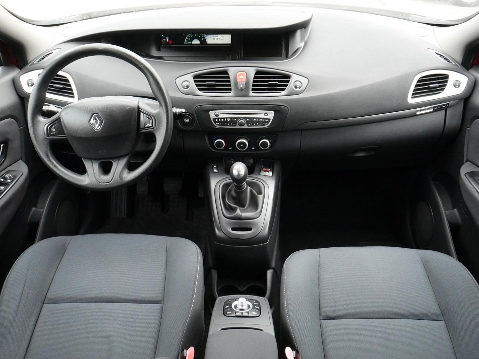 Renault Scénic 1.5 dCi 