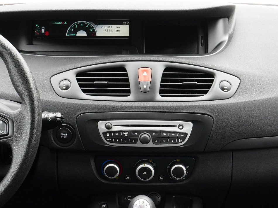 Renault Scénic 1.5 dCi 