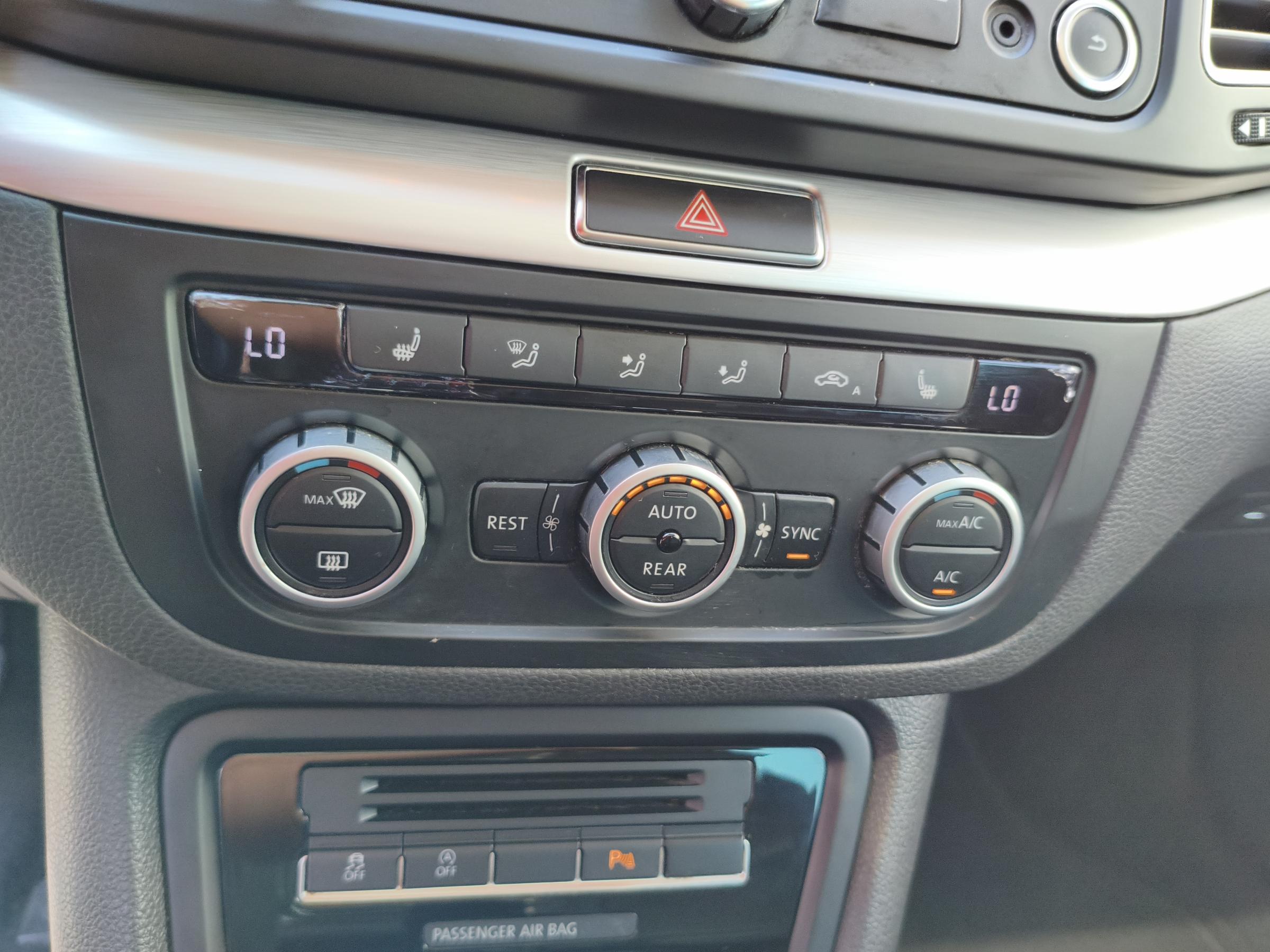 Volkswagen Sharan, 2015 - pohled č. 21