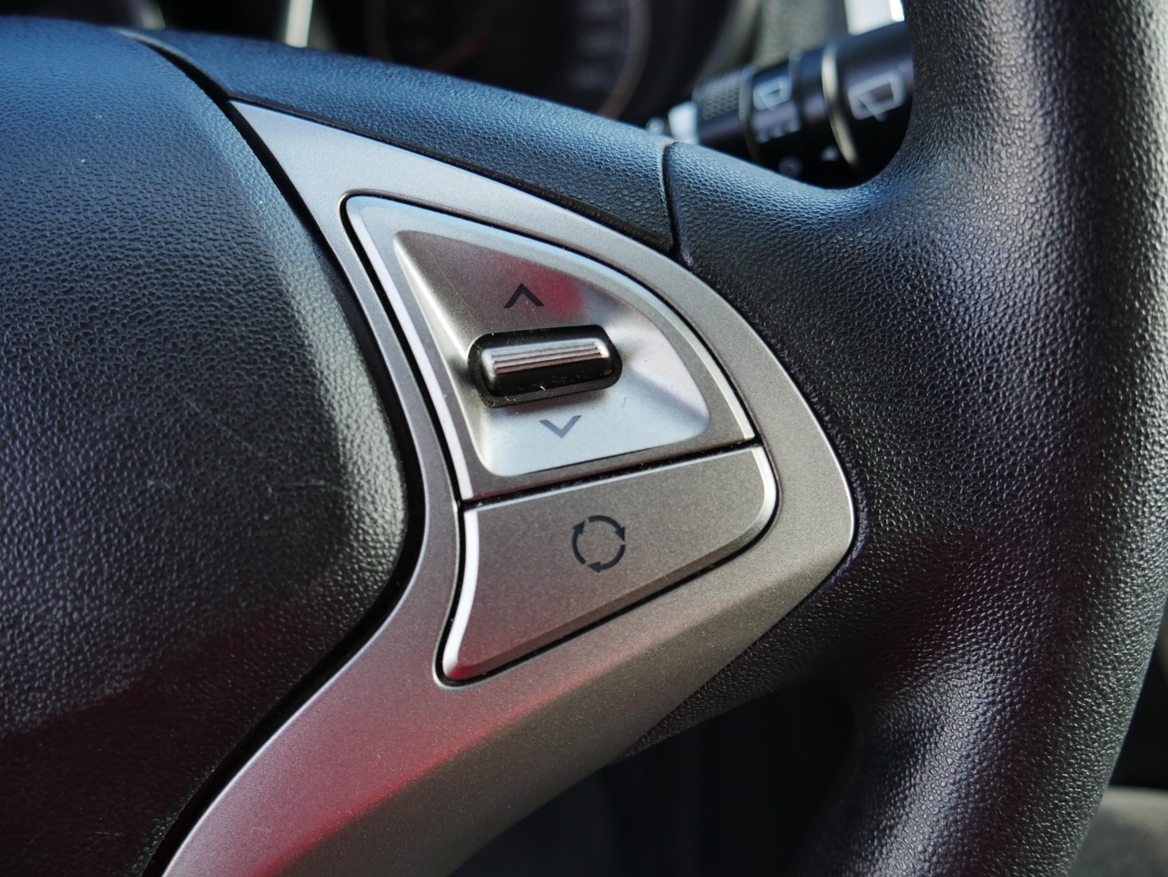 Hyundai ix20, 2011 - pohled č. 14