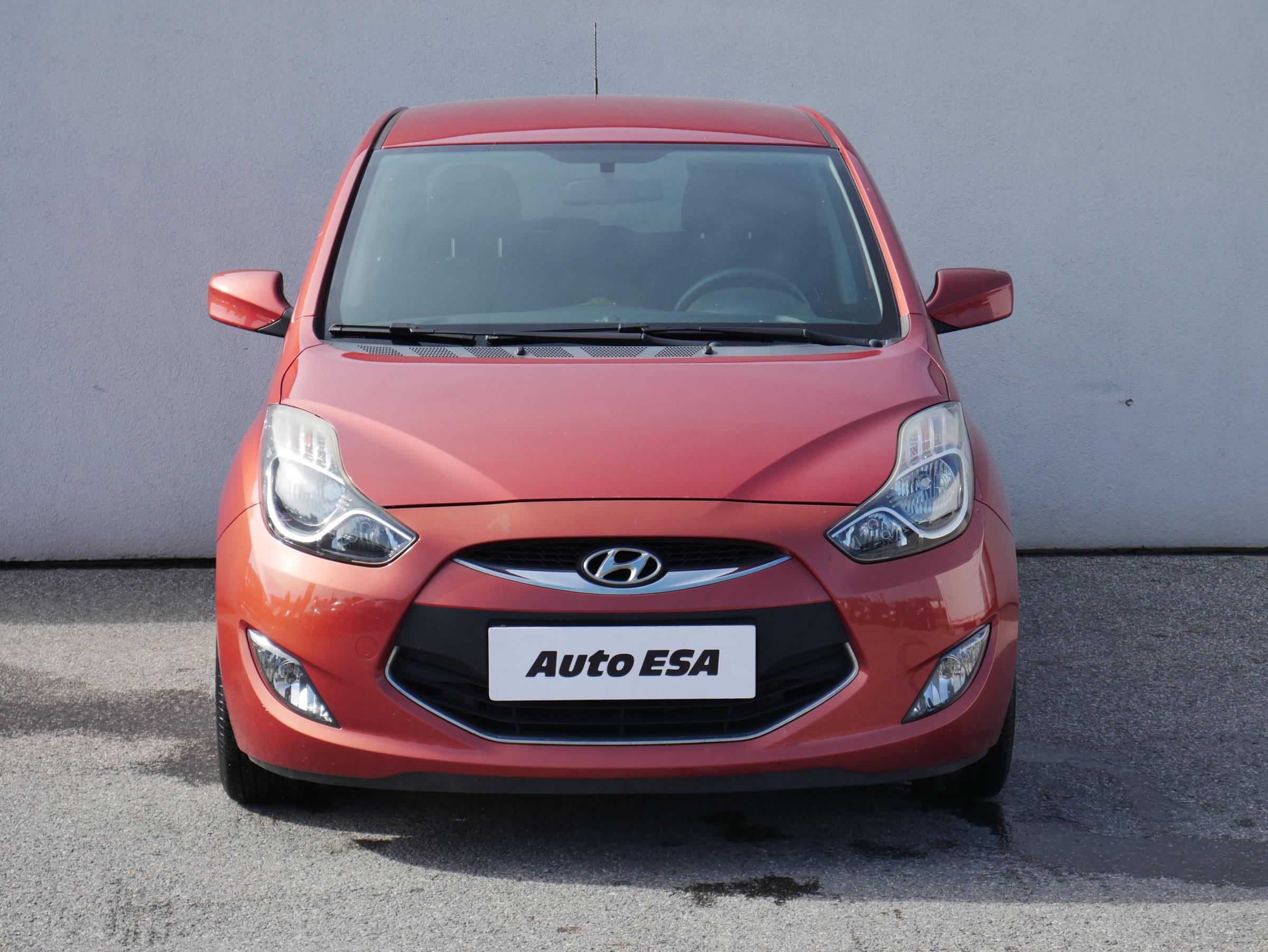Hyundai ix20, 2011 - pohled č. 2