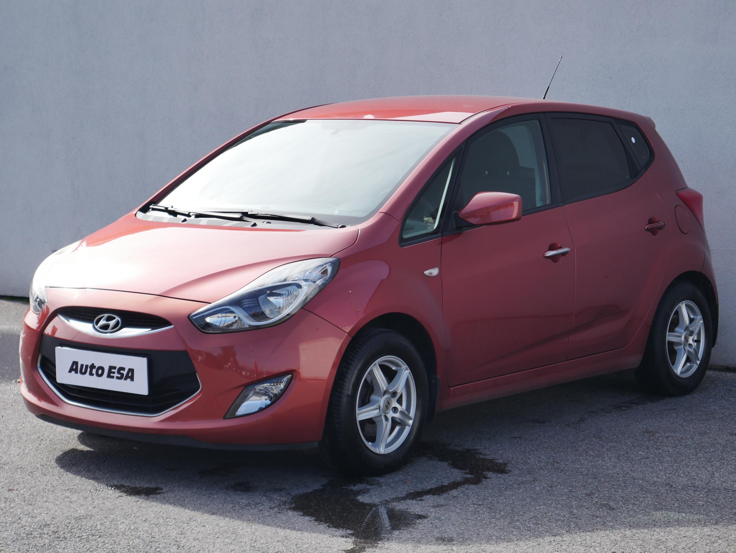 Hyundai ix20, 2011 - pohled č. 3