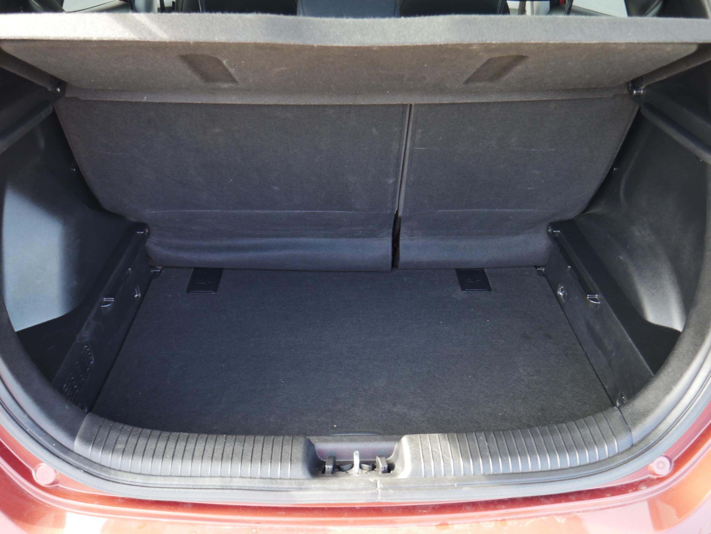 Hyundai ix20, 2011 - pohled č. 7