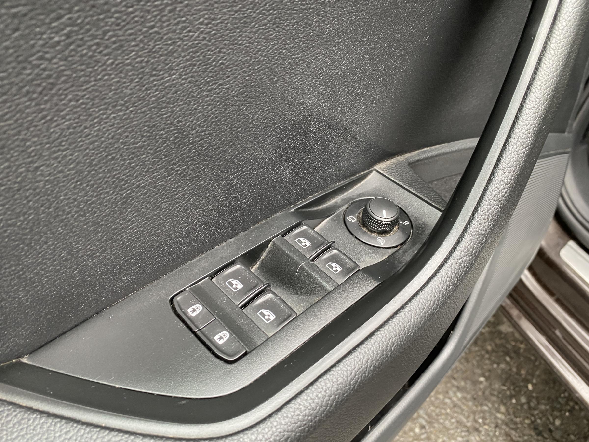 Škoda Superb III, 2020 - pohled č. 16