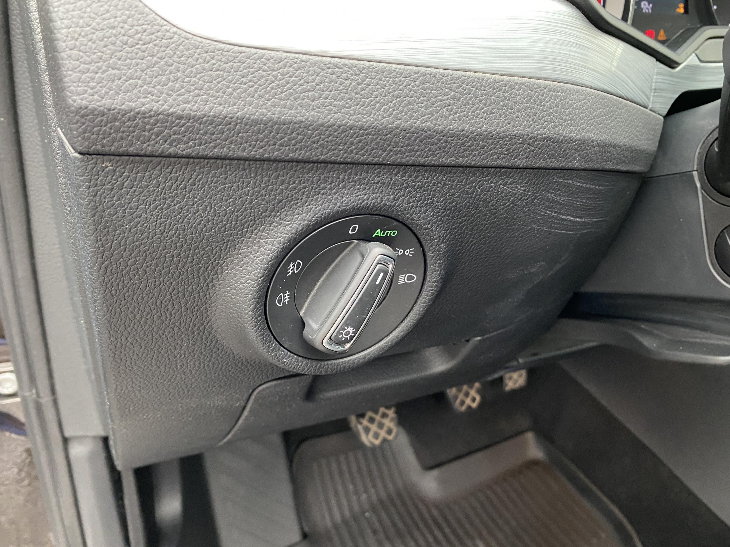 Škoda Superb III, 2020 - pohled č. 18