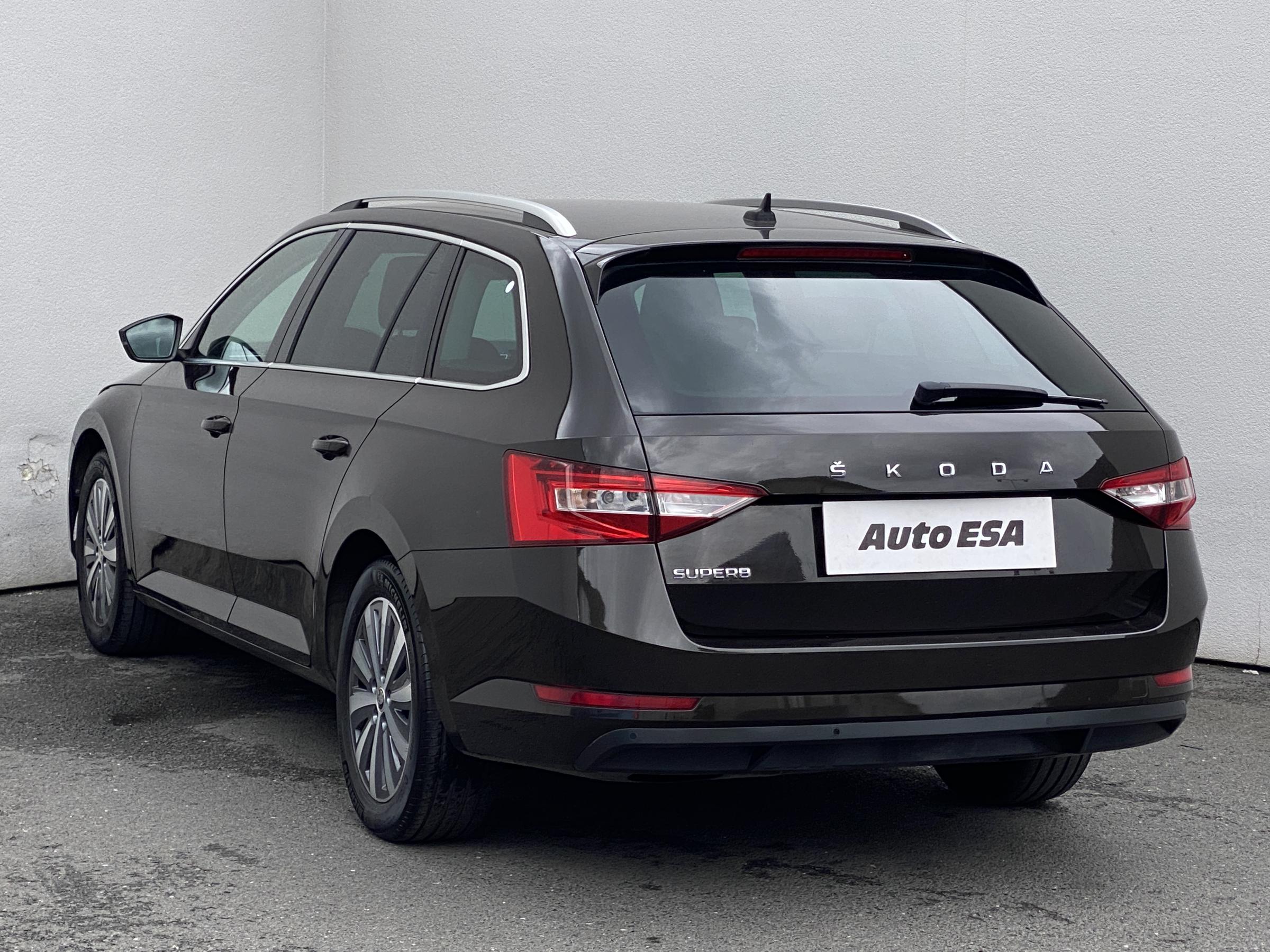 Škoda Superb III, 2020 - pohled č. 6
