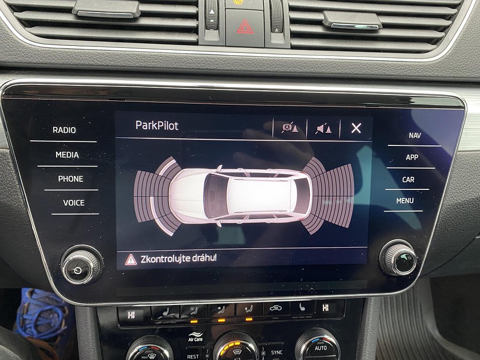 Škoda Superb III 2.0 TDi Ambition