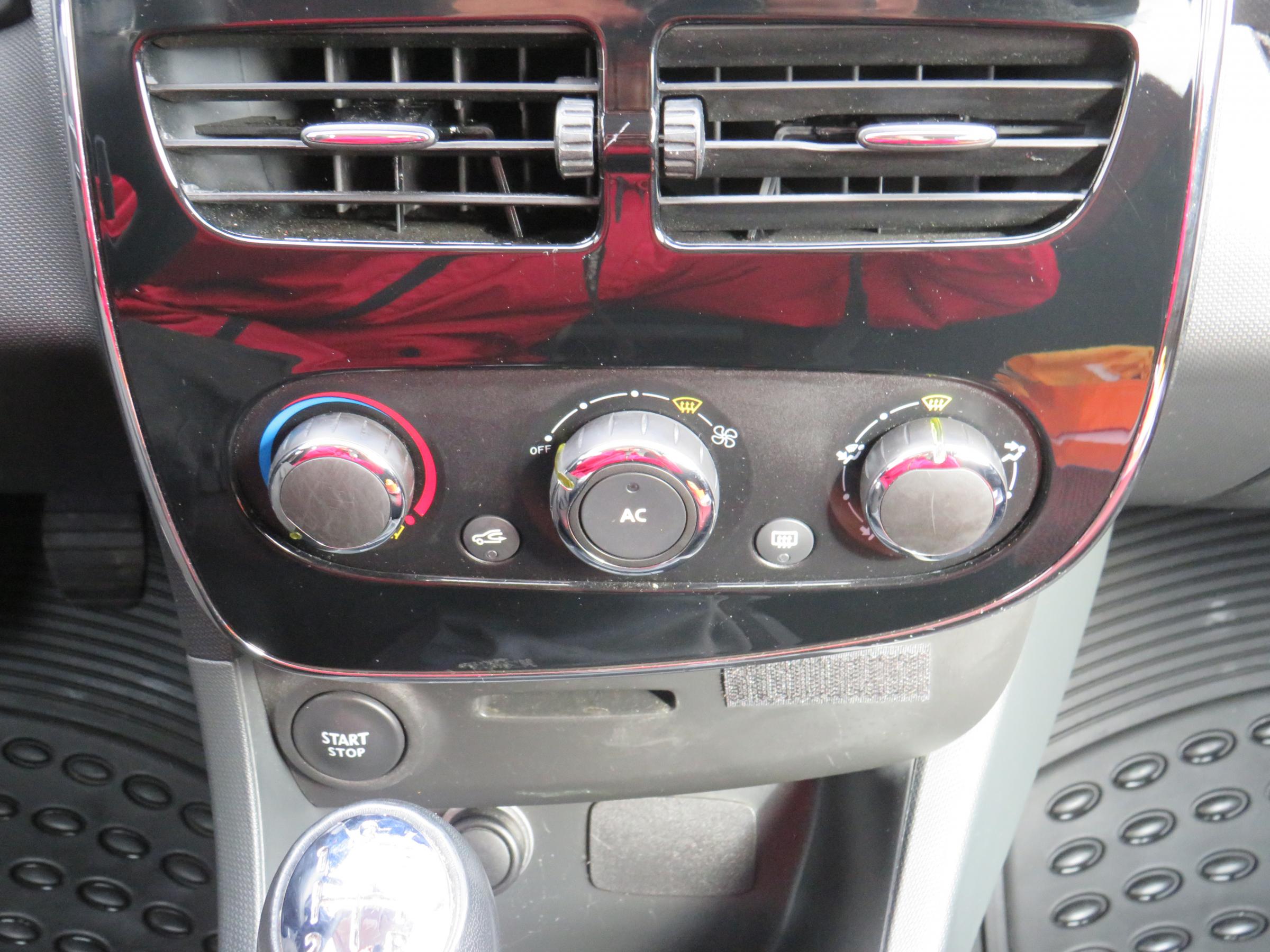 Renault Clio, 2013 - pohled č. 14