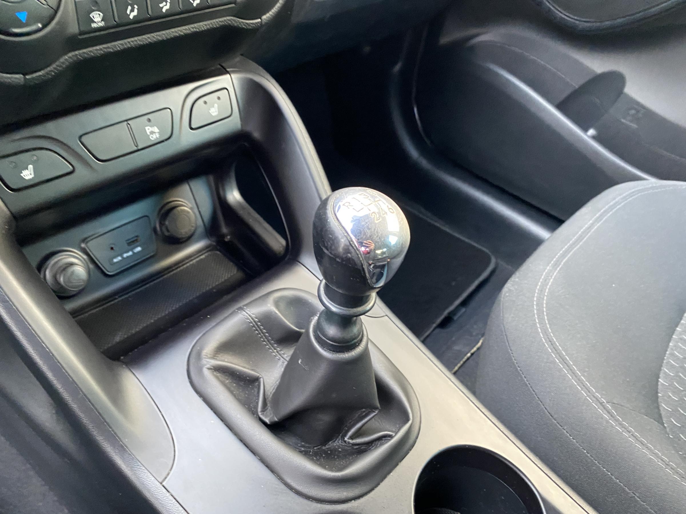 Hyundai ix35, 2013 - pohled č. 15