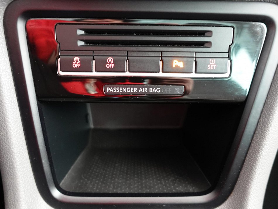 Volkswagen Sharan 2.0TDi 