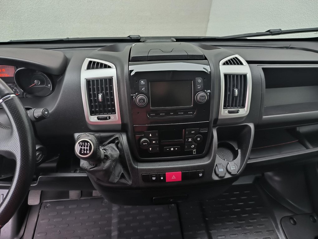 Citroën Jumper 2.2HDi  L3H2