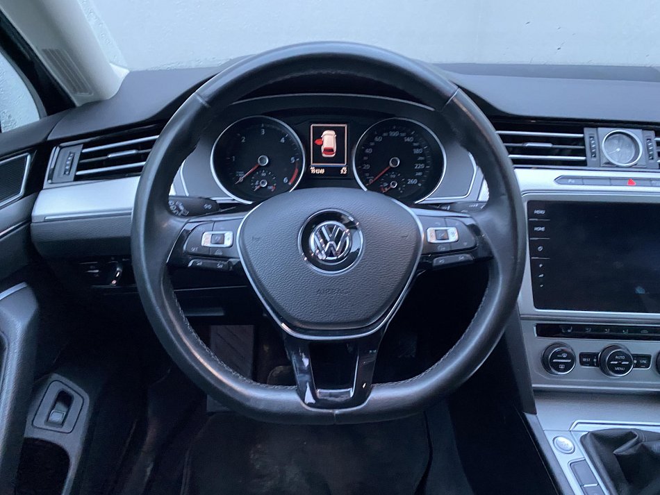 Volkswagen Passat 2.0 TDi Comfortline