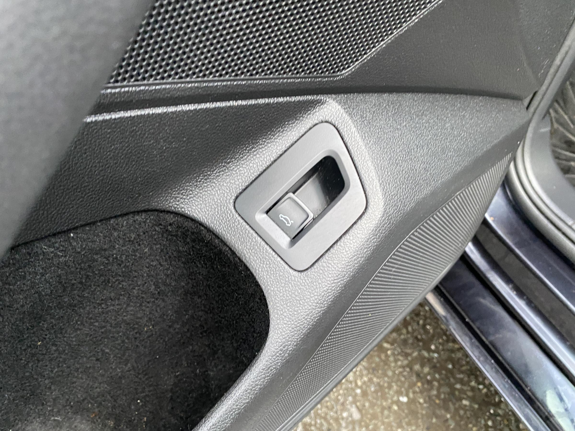 Volkswagen Passat, 2016 - pohled č. 14