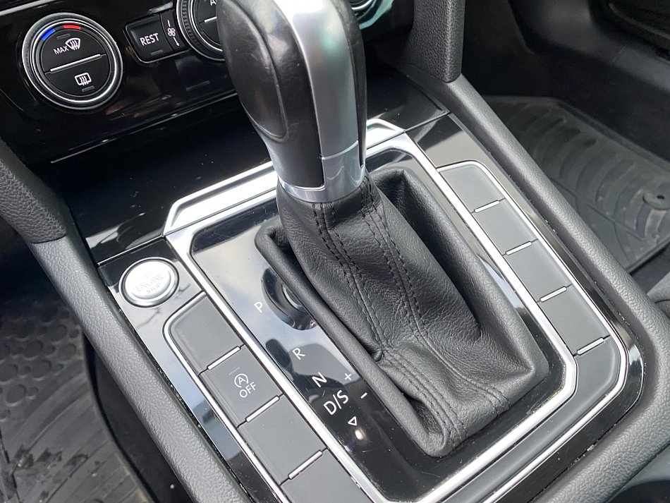 Volkswagen Passat 2.0TDi Highline