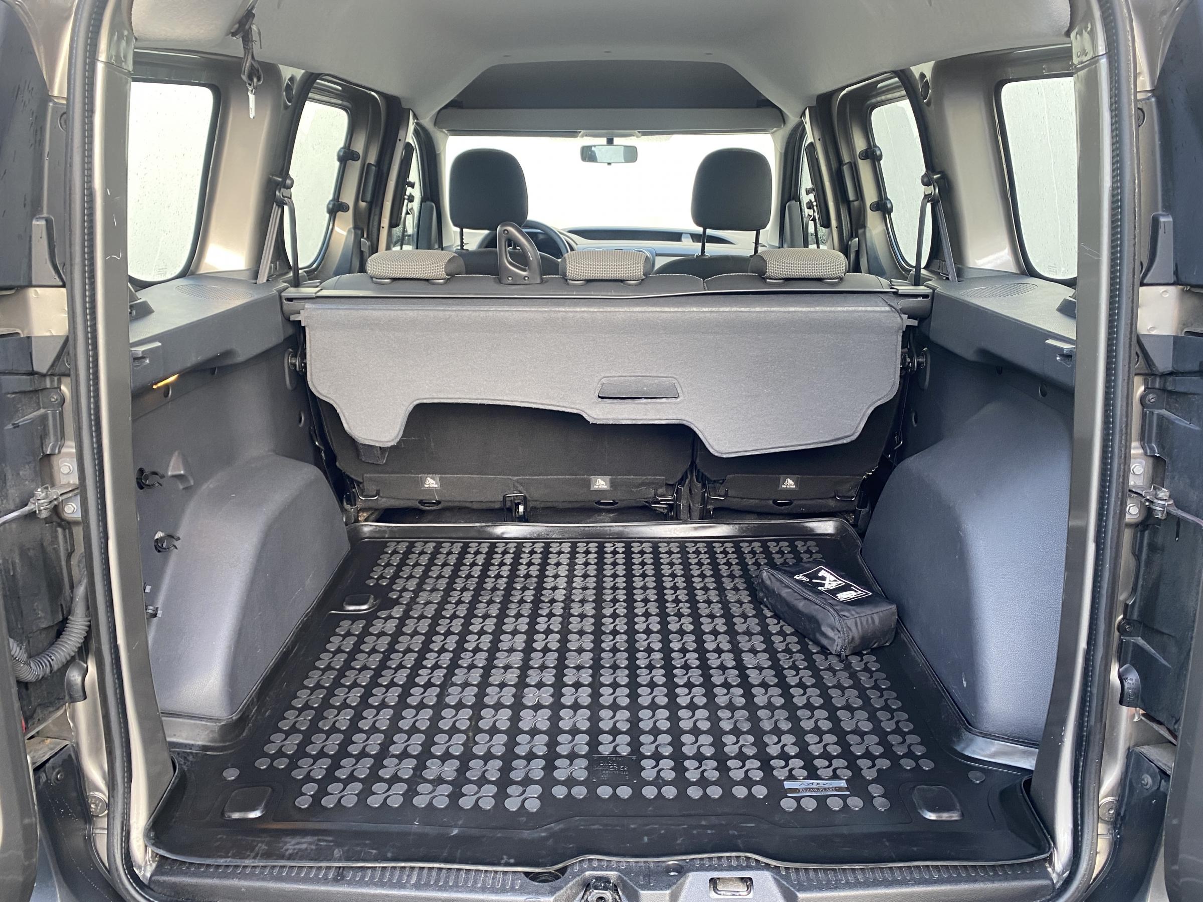 Dacia Dokker, 2014 - pohled č. 7