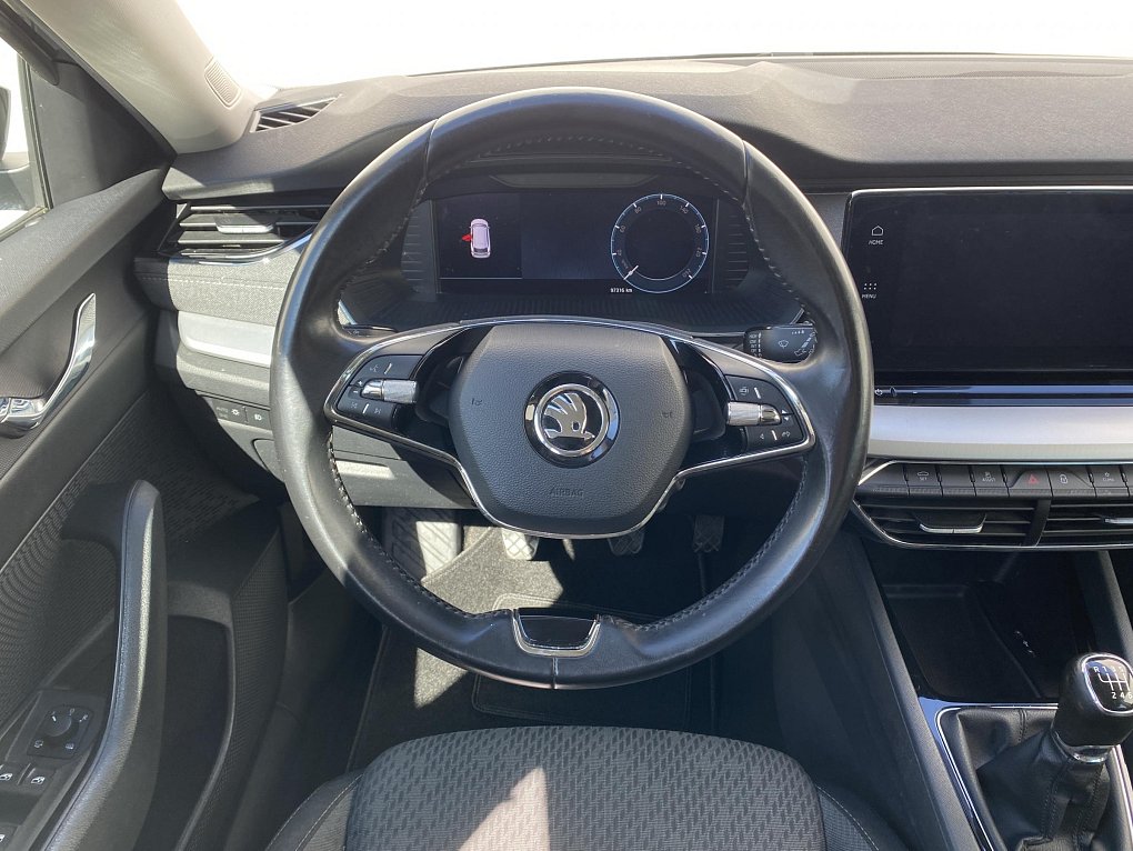 Škoda Octavia IV 1.5 TSi Style